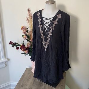 Clover and Scout XL Long Blouse